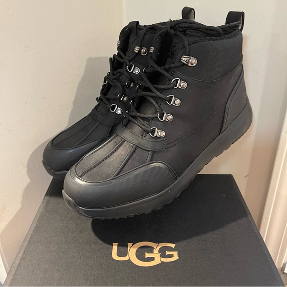 Ugg Finnick Wool Paneled Boot Men’s size 11.5 NEW - Picture 9 of 10